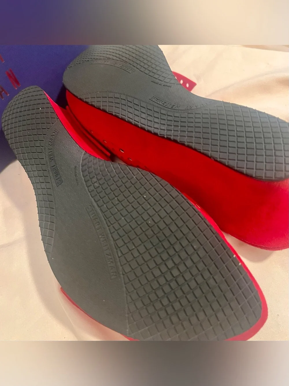 Vintage Stuart Witzman Red Suade Perforated Bow Wedge Slides | ONS | Size 9N - Picture 4 of 5